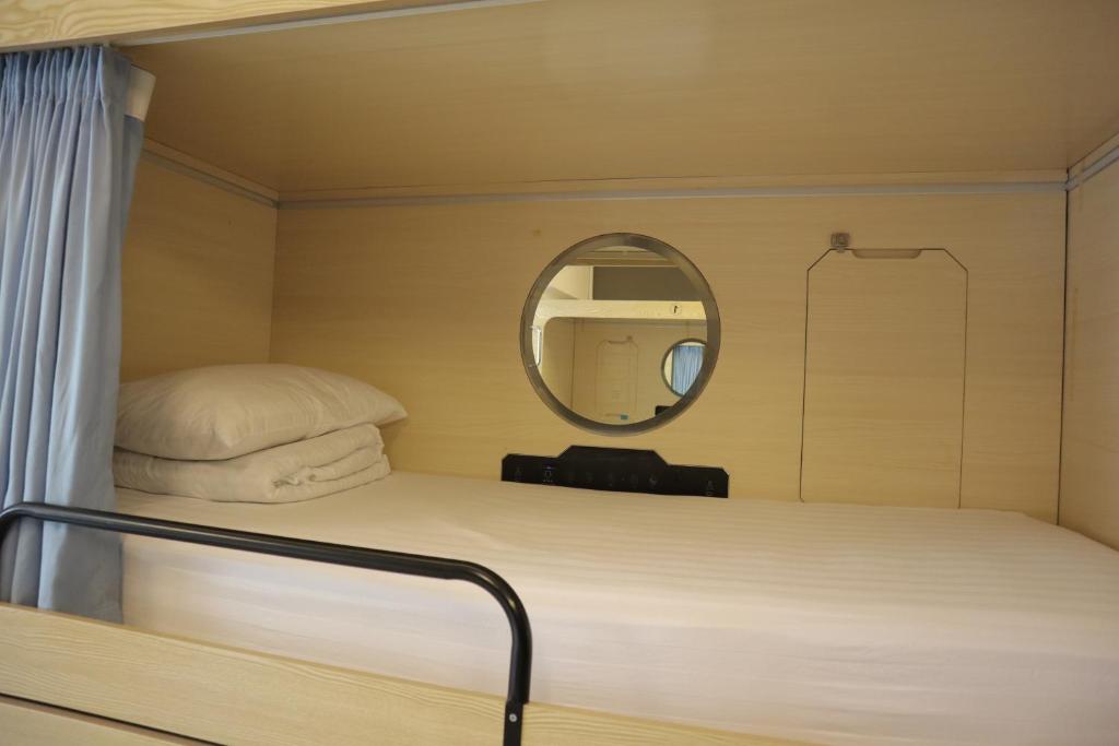 Postel nebo postele na pokoji v ubytování Hi Backpackers (Hong Kong Hostel Group)