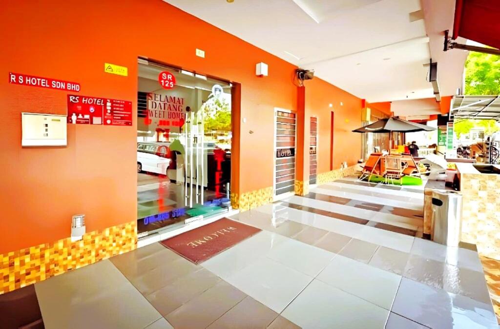 Restaurace v ubytování RS Hotel Desa Cemerlang Tebrau Johor Jaya