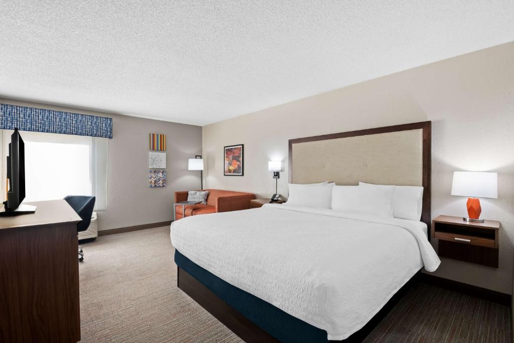 Hampton Inn Debary-Deltona photo