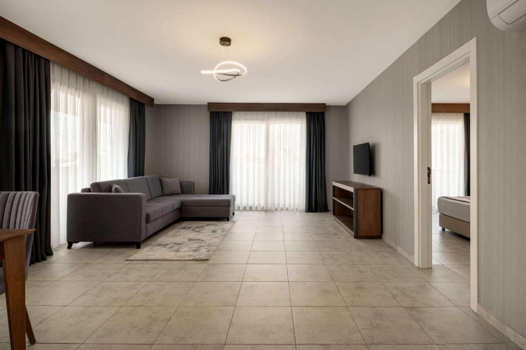 Days Inn by Wyndham Alanya - 6