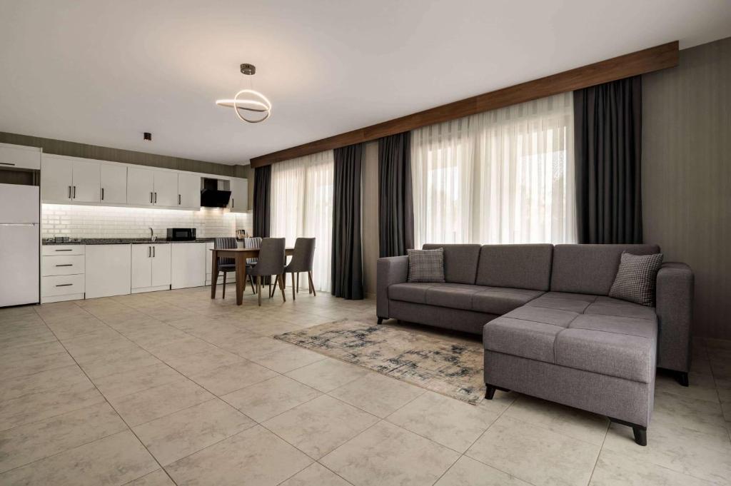 Days Inn by Wyndham Alanya - 10