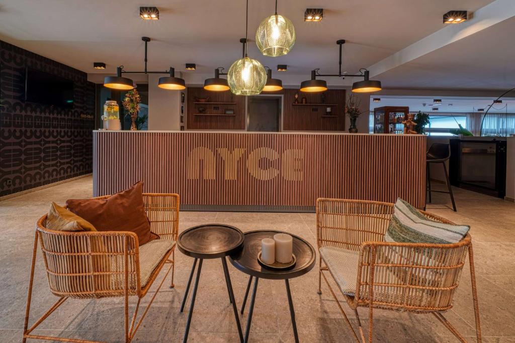 Vienna House Easy by Wyndham Bonn City - Resim 9