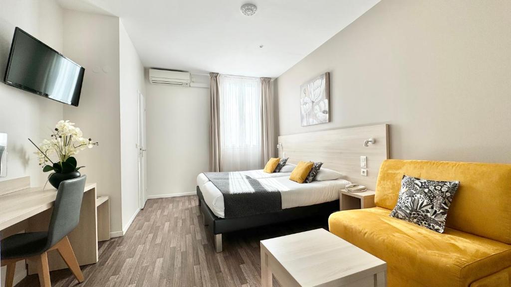 Hôtel Helvétique - Resim 39