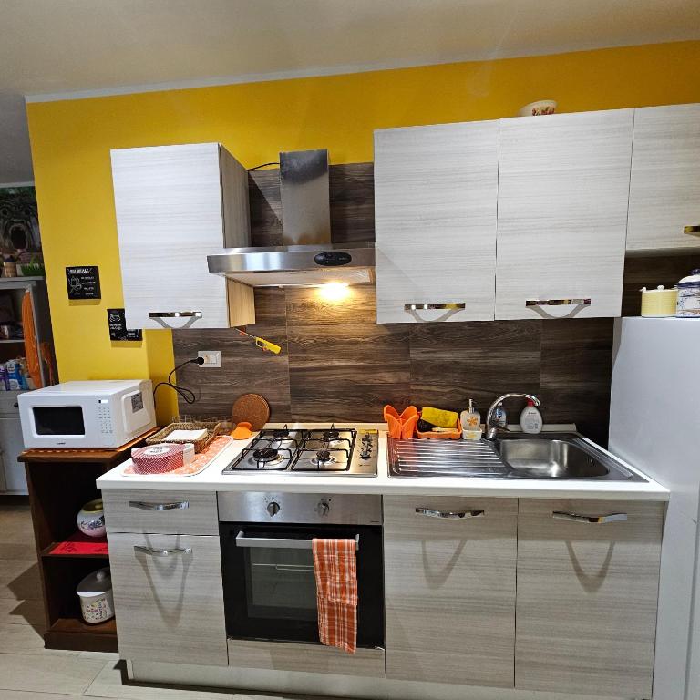 Cucina o angolo cottura di B&B Il Grifo