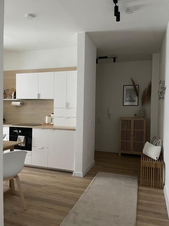 Kuchyň nebo kuchyňský kout v ubytování ApartNaest - vollausgestattete Apartments I kostenlos parken I flexibler Check-in I 1 bis 4 Zimmer I 1 bis 10 Personen