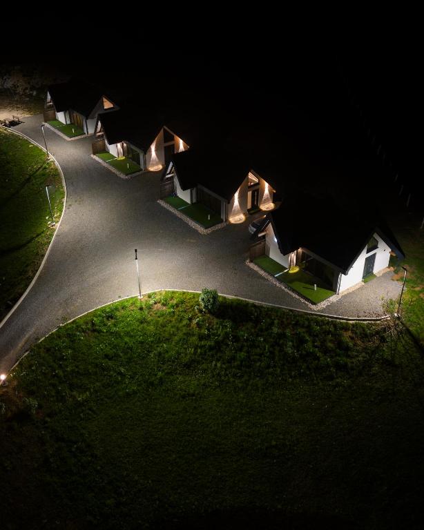 Family Resort Plitvice Lakes - 11