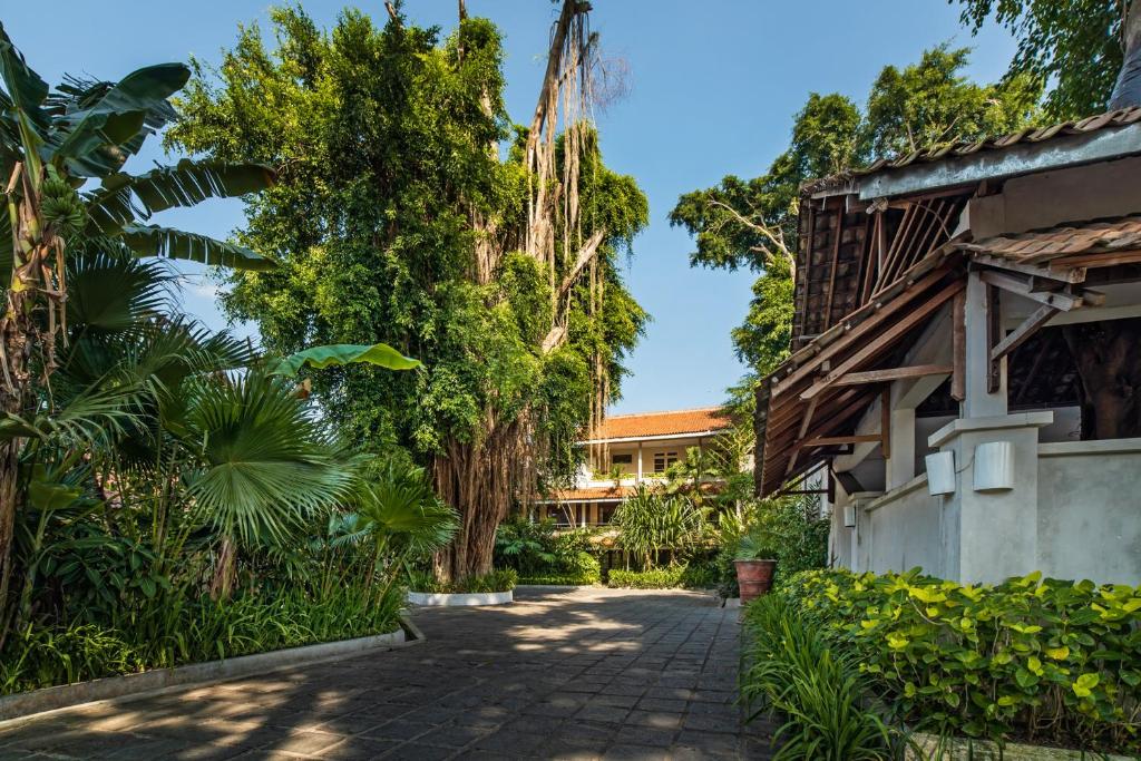 Zahrada ubytování Hotel Tugu Blitar