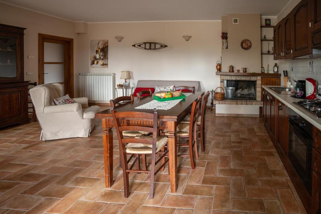 Kuchyň nebo kuchyňský kout v ubytování Casa Cardarella
