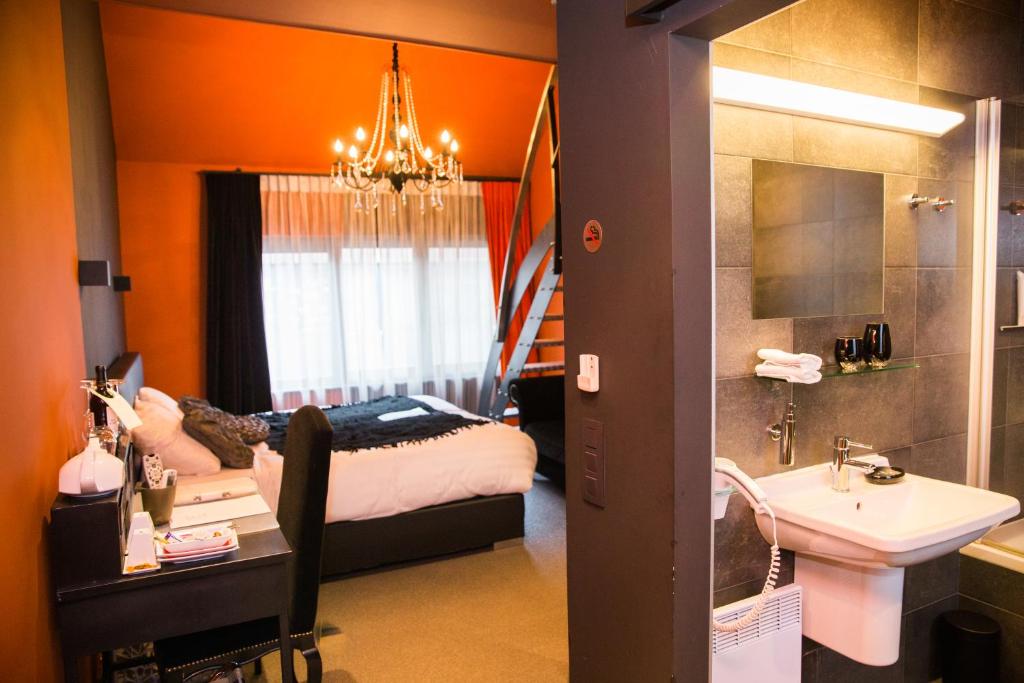 Koupelna v ubytování Hotel Moon