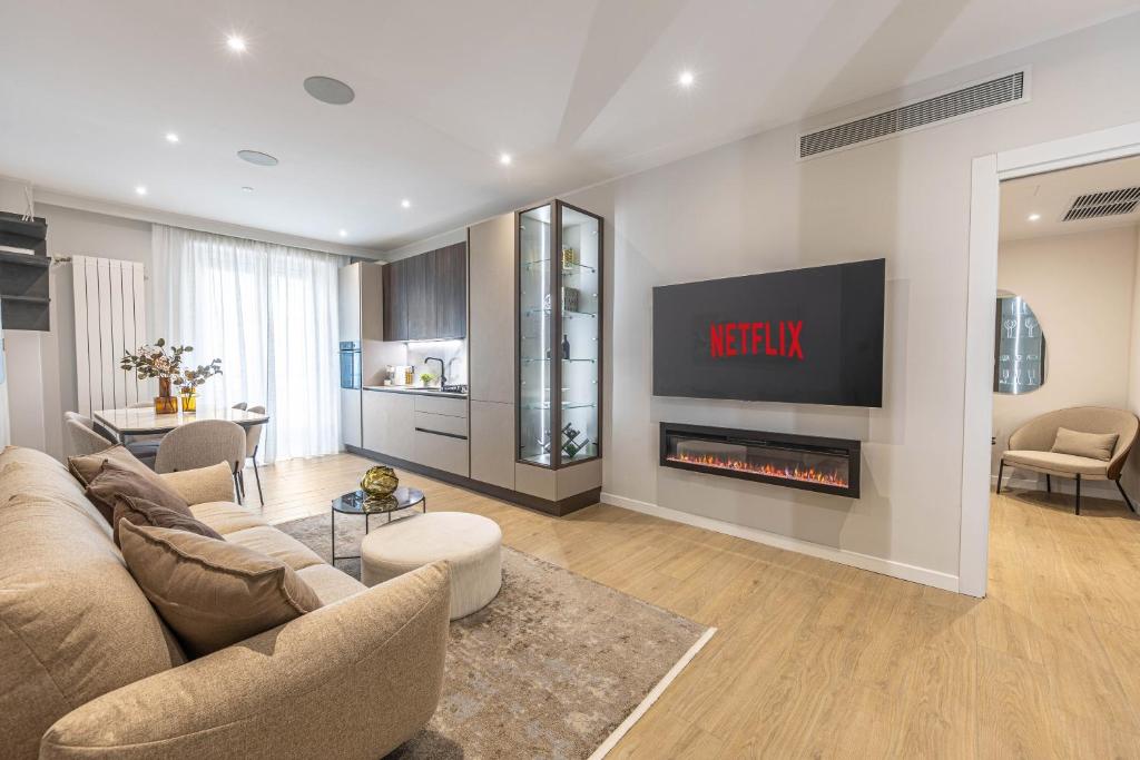 Luxury 2 Bedroom Apartment in Central Milan