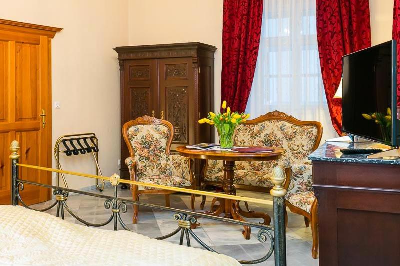 Televízia a/alebo spoločenská miestnosť v ubytovaní Boutique Hotel Ur-Wachau