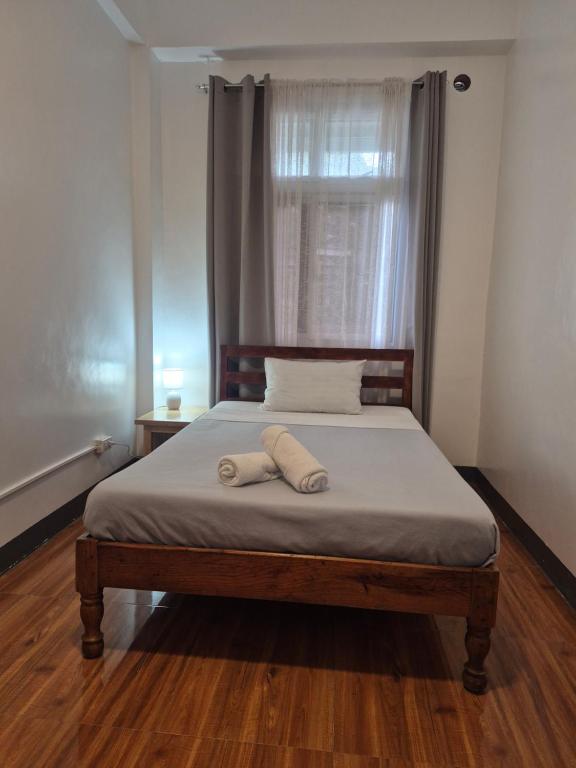 Cool Breeze Lodge and Cafe - Camera Doppia Con Bagno Privato