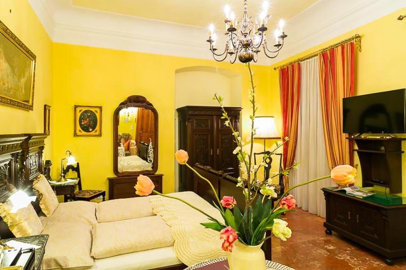 Televízia a/alebo spoločenská miestnosť v ubytovaní Boutique Hotel Ur-Wachau