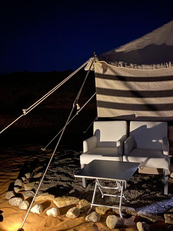 Příroda nedaleko luxury tent