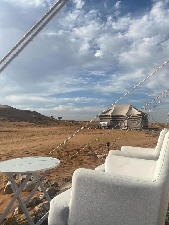 Příroda nedaleko luxury tent
