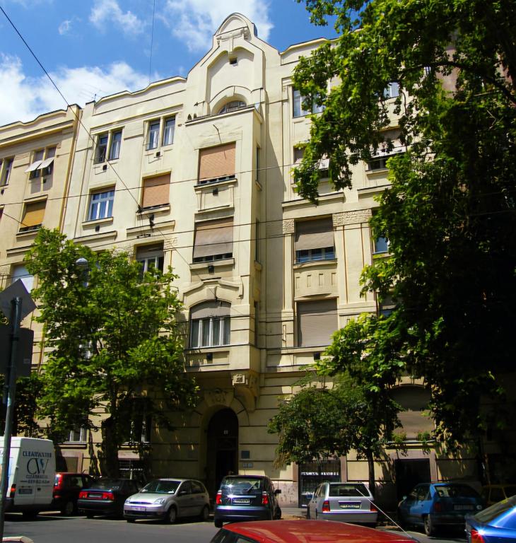 Budova, v ktorej sa apartmán nachádza