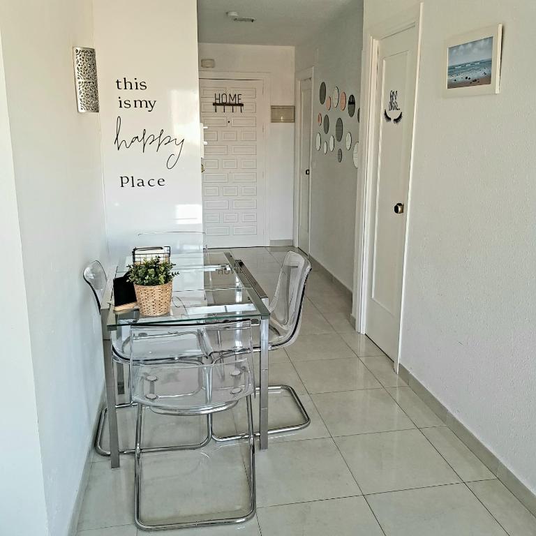 Fotografia z galérie ubytovania Appartment Totally upgraded at BENAL BEACH v destinácii Benalmádena