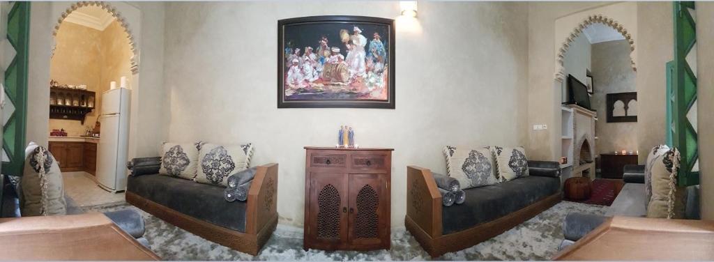 Posezení v ubytování Riad el Medina