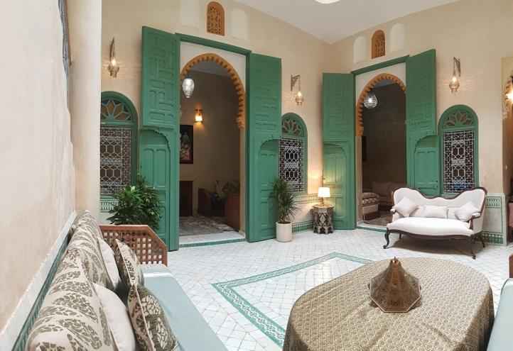 Posezení v ubytování Riad el Medina