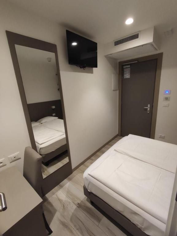 Hotel Sonia - Resim 36