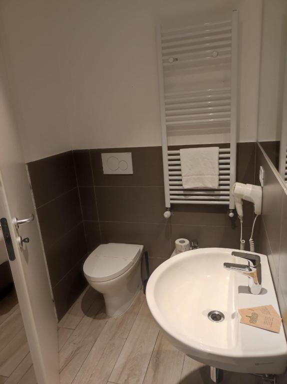 Hotel Sonia - Resim 39