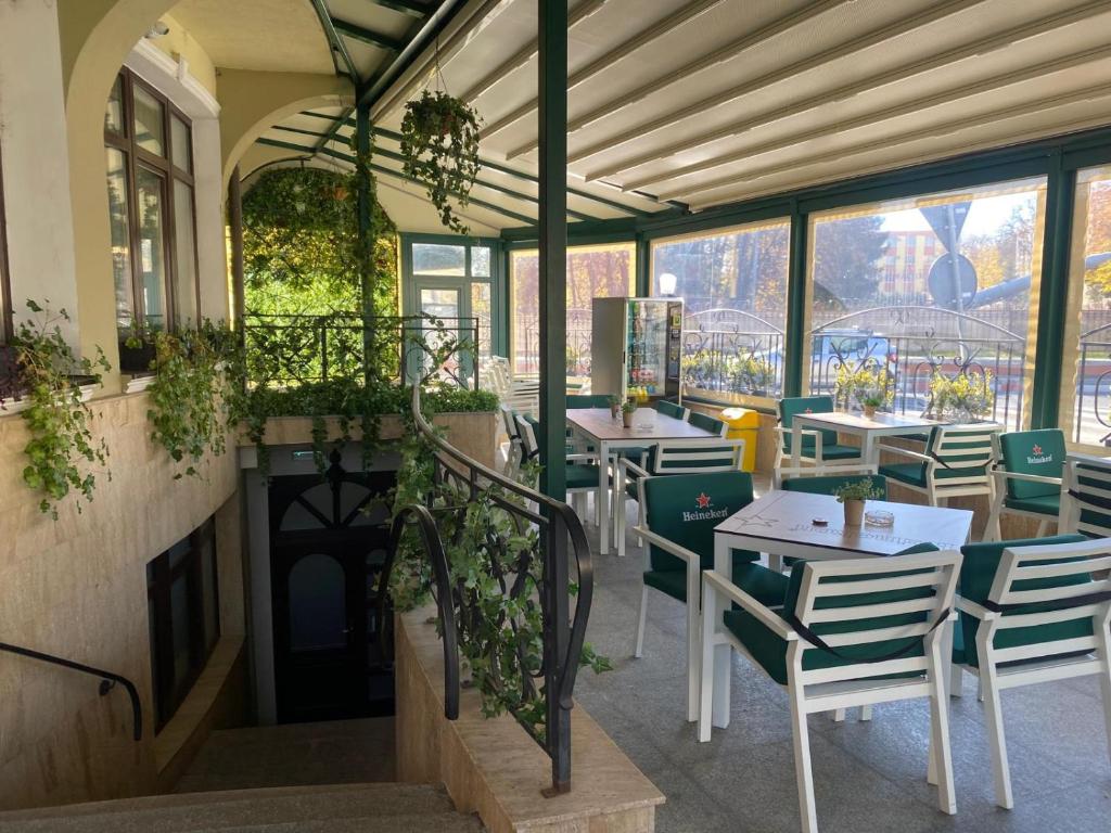 Hotel Gallant Sibiu - Resim 5