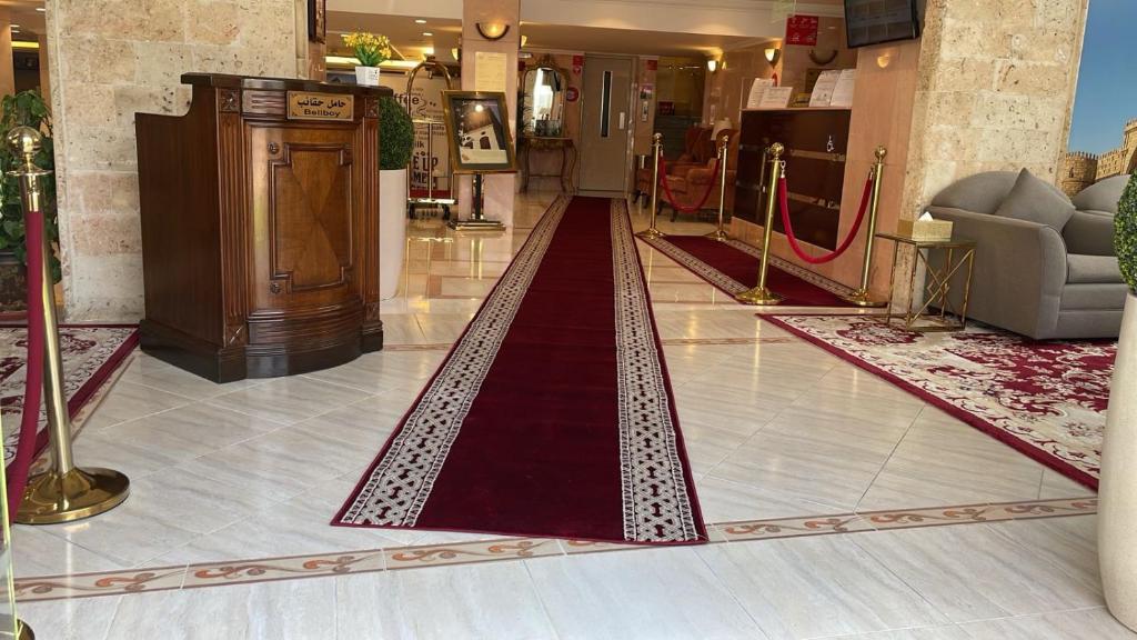 Vstupní hala nebo recepce v ubytování فندق المروج كريم AlMorooj Kareem Hotel