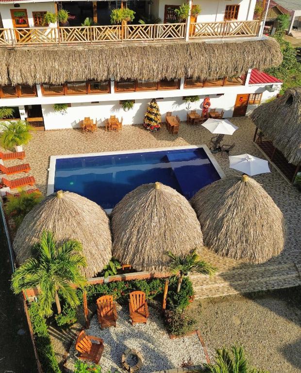La alberca dentro o cerca de Hostal Grand Park Palomino