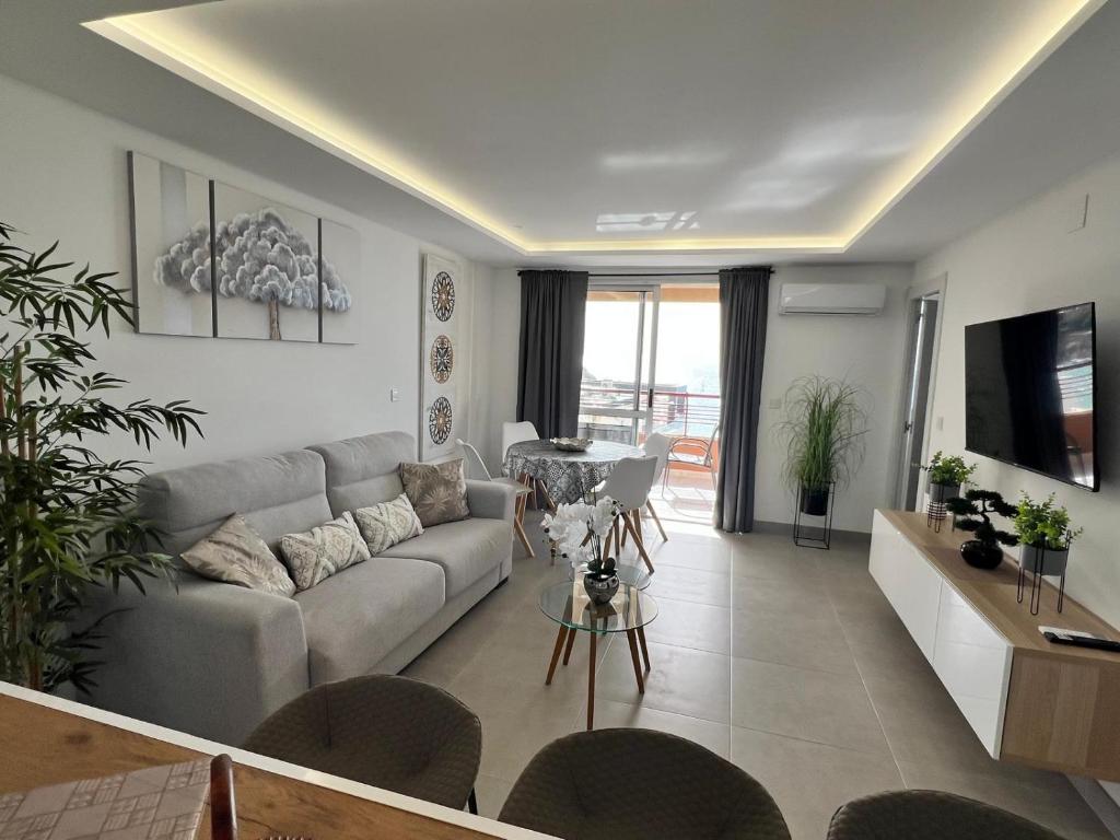 Azure Oasis Benidorm