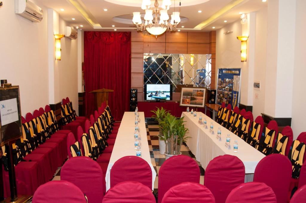 Posezení v ubytování Dai Long Hotel