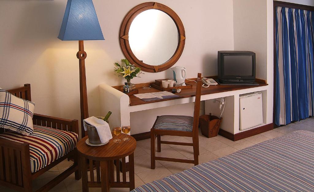 TV a/nebo společenská místnost v ubytování Voyager Beach Resort