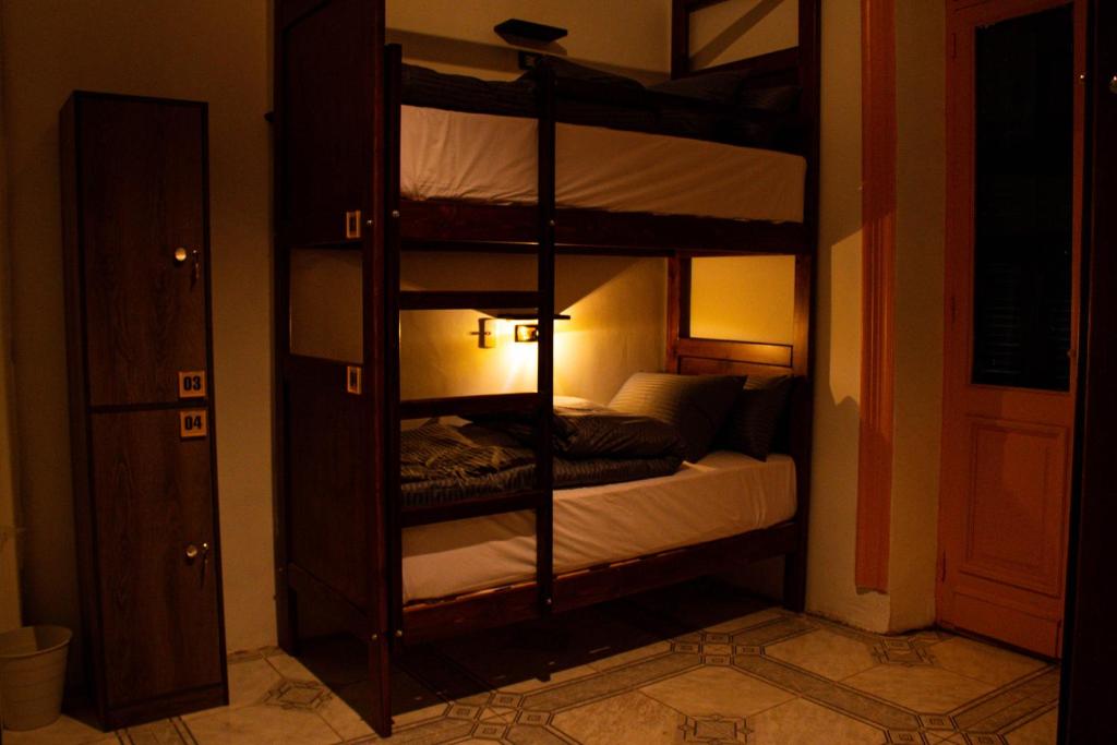 Ithaka Raml Hostel - 6