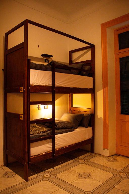 Ithaka Raml Hostel - 1