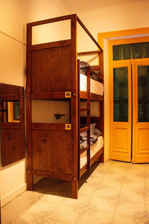 Ithaka Raml Hostel - 18