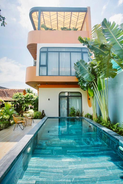 Bazén v ubytování Hồ Cốc Homestay nebo v jeho okolí