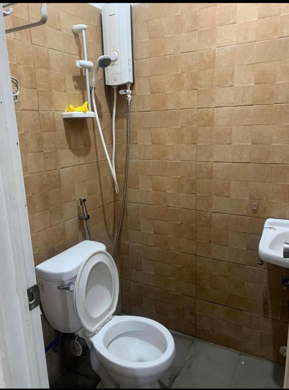 Koupelna v ubytování PMPJ Apartment