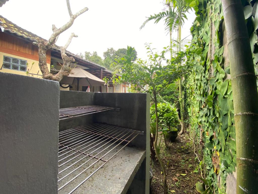Zahrada ubytování Coliving Bali SWEET HOME Kost Lengkap di Tabanan Kota