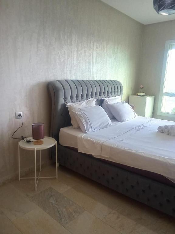 Letto o letti in una camera di AppartF3 vue panoramique sur mer Residence Vista Del Mar
