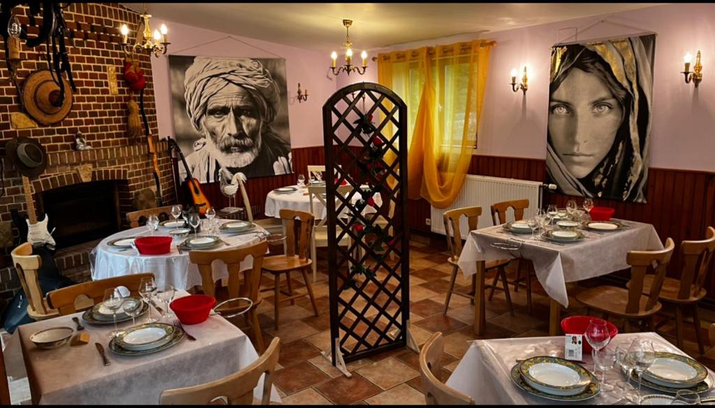 Restaurace v ubytování le chalet de Lola