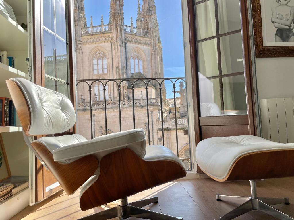 Tocando la Catedral by Exclusive Burgos Apartments - Hizvo