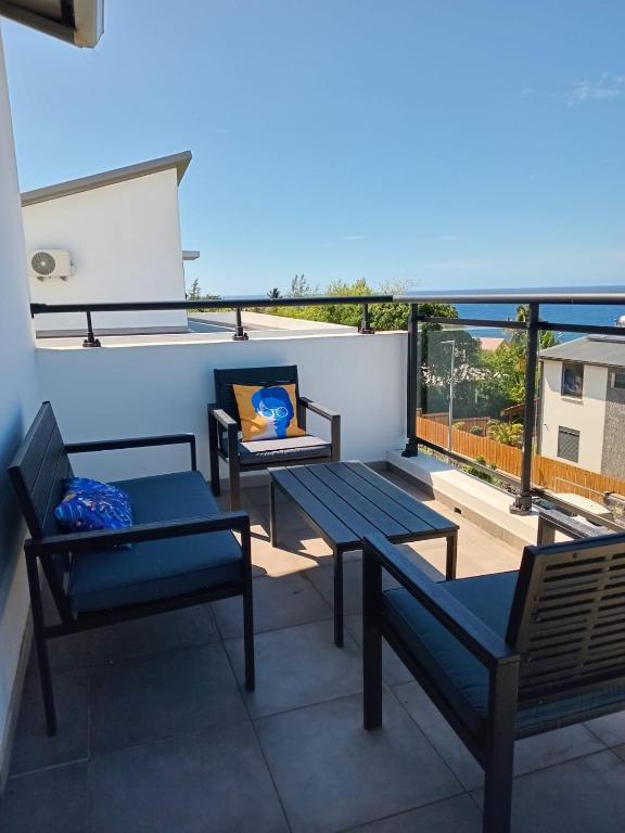 Uma varanda ou terraço em L'Anse des Baleines, Vue panoramique sur l'océan, Piscine & Confort 4 étoiles