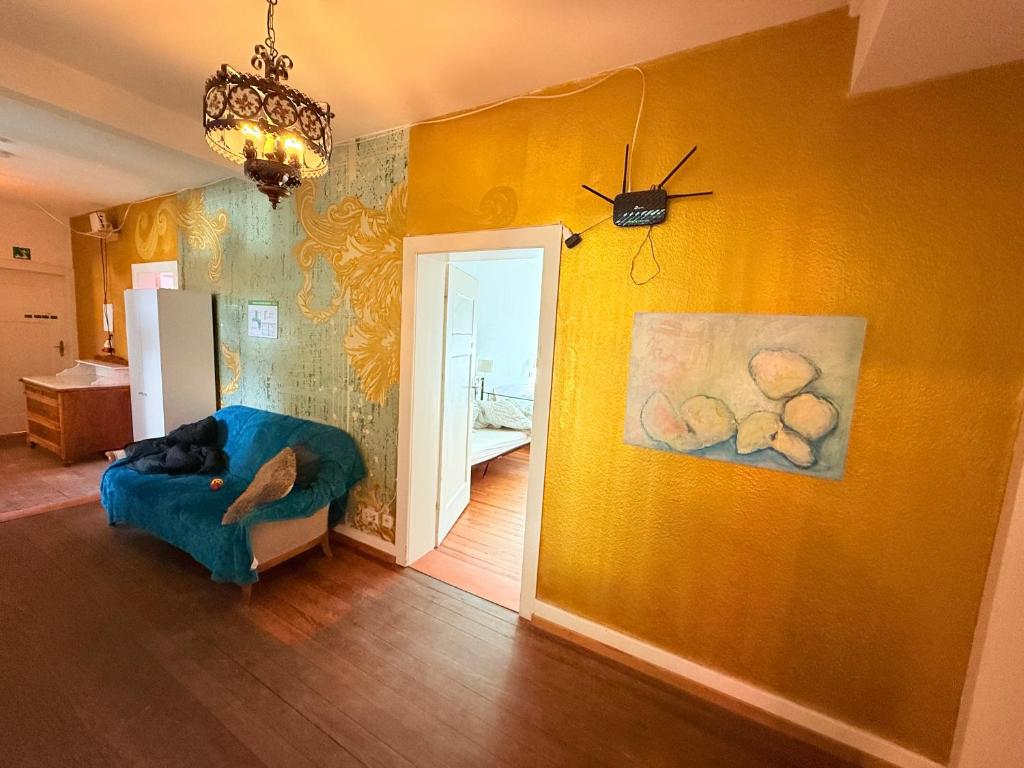 Postel nebo postele na pokoji v ubytování bKarlsruhe.de