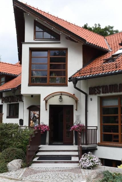 Budova, v ktorej sa hotel nachádza