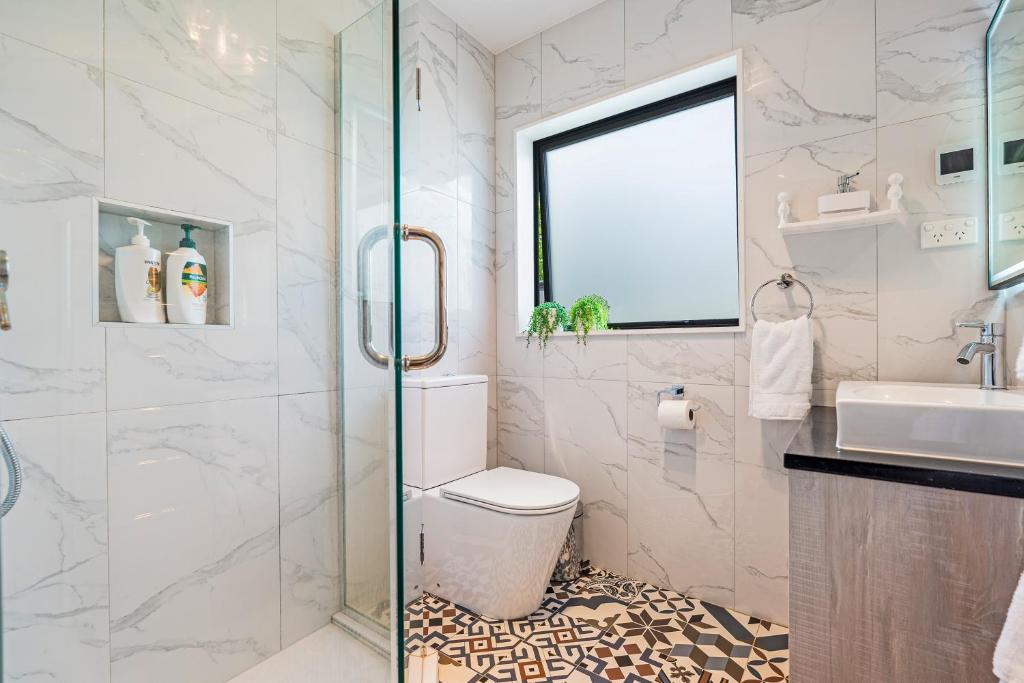 Auckland Golden Phoenix Holiday Homes - Resim 21