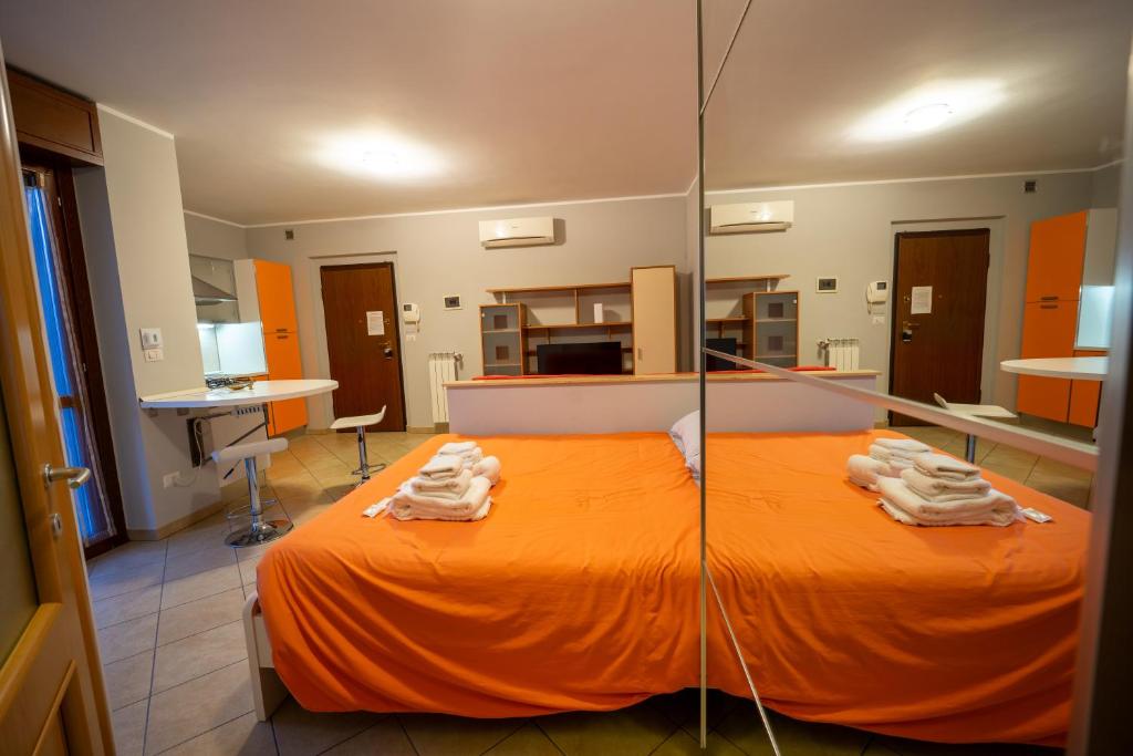 Postel nebo postele na pokoji v ubytování Turin Airport premium apartment F