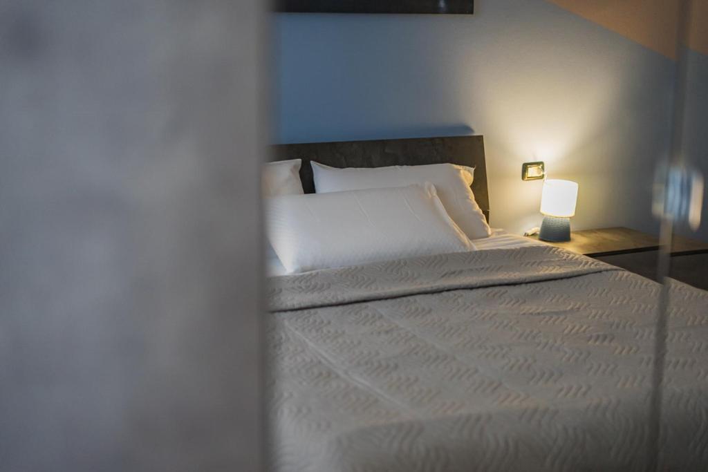 [Elegant Apartment] in Bergamo Center - 16