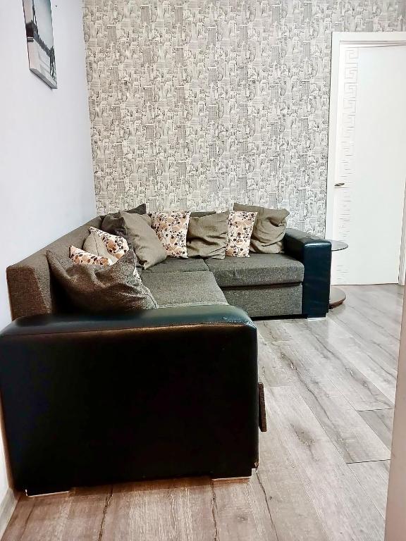 Katerina Palace در تفلیس