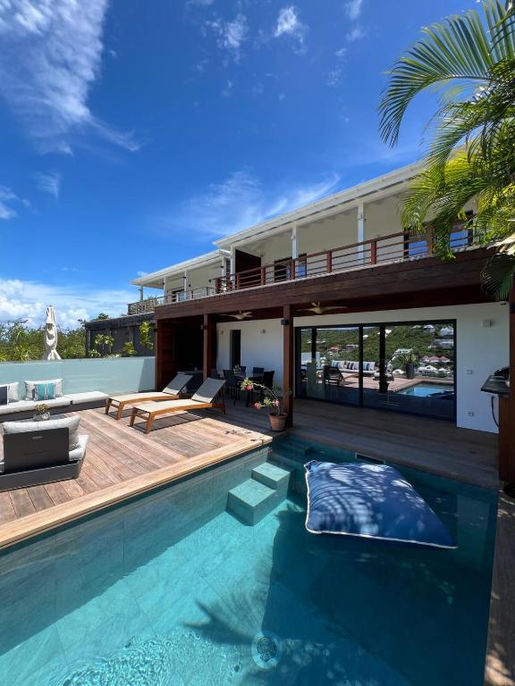 an image of a house with a swimming pool at Villa Leo St jean St Barthelemy in Saint Barthelemy