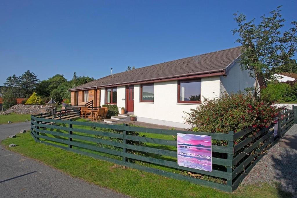 Το κτήριο όπου στεγάζεται  η παραθεριστική κατοικία