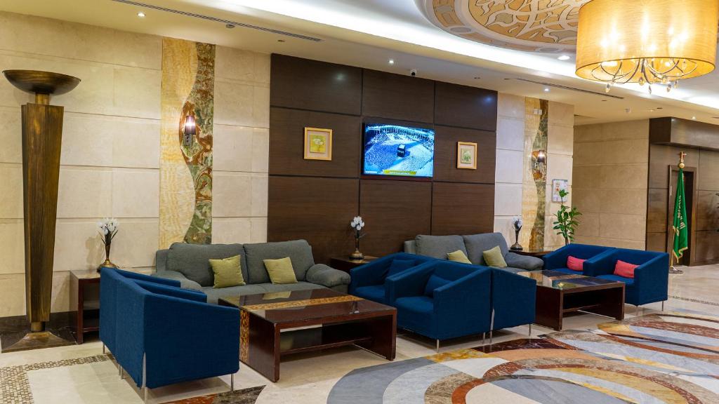 Posezení v ubytování فندق الصفوة البرج الثالث Al Safwah Hotel Third Tower 3